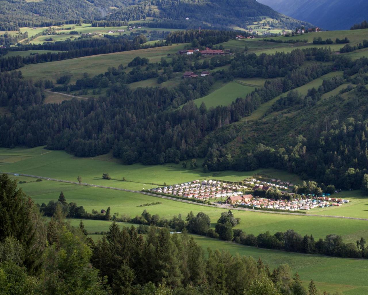 奥地利贝拉露营地信天翁移动房屋酒店 Sankt Peter am Kammersberg 外观 照片